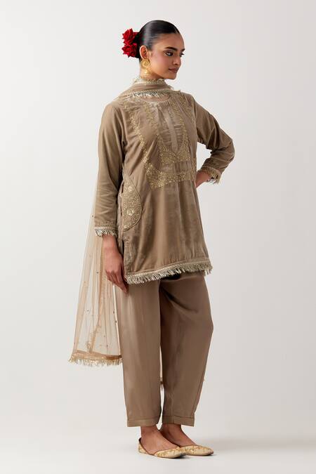 Shop_Priya Chaudhary_Beige Silk, Velvet, Crepe Sequins, Embroidery Round Neck Thread And Kurta Set _Online_at_Aza_Fashions