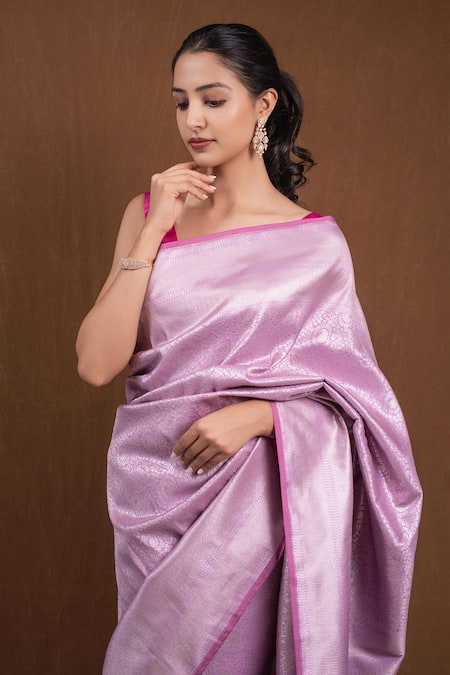 Buy_Devissha_Pink Silk Embroidery Paisley Woven Banarasi Saree _Online_at_Aza_Fashions