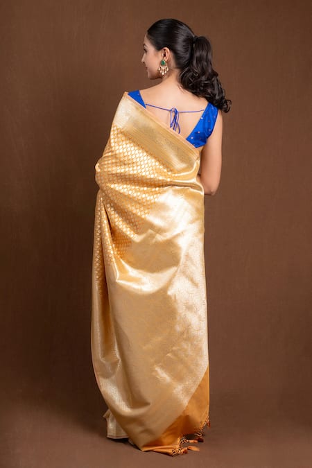 Devissha Yellow Banarasi Silk Floral Butti Woven Saree 