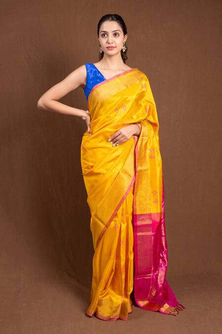Devissha_Yellow Silk Embroidery Geometric Shape Woven Saree _Online_at_Aza_Fashions