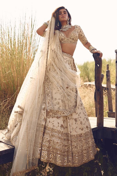 Labelmayaa Champagne Gold Zardozi Embroidered Lehenga Set 