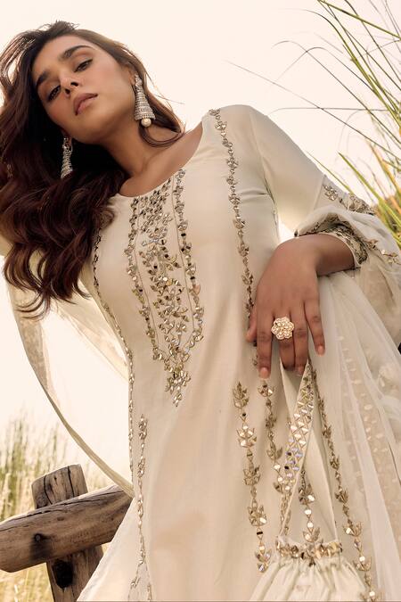 Labelmayaa_White Chanderi, Organza Mirrors, Embroidery Round Neck Kurta Sharara Set _at_Aza_Fashions
