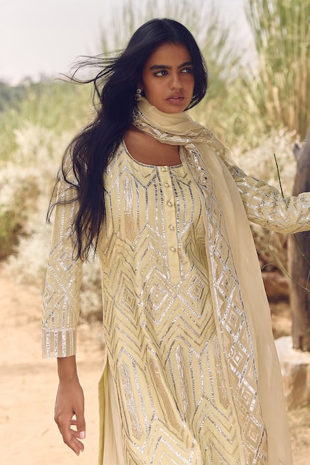 Buy_Labelmayaa_Yellow Chanderi, Organza Gota Patti Round Neck Embroidered Kurta Pant Set _Online_at_Aza_Fashions