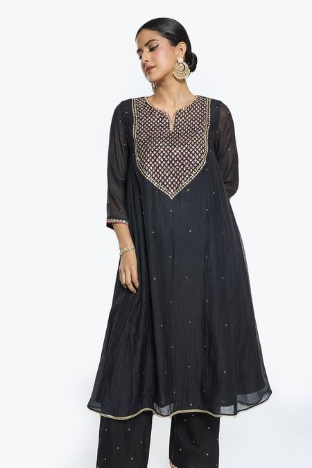 Buy Sinjhar Black Tissue, Chanderi, Cotton, Silk Embroidery Split Floral Hand Kurta Set Online at Aza Fashions Buy_Sinjhar_Black Tissue, Chanderi, Cotton, Silk Embroidery Split Floral Hand Kurta Set _Online_at_Aza_Fashions