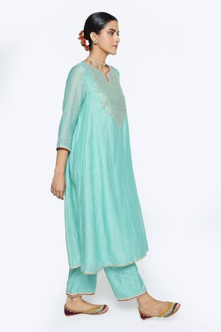 Sinjhar Blue Chanderi, Cotton, Silk Embroidery Split V-neck Floral Hand Kurta Set Online at Aza Fashions Sinjhar_Blue Chanderi, Cotton, Silk Embroidery Split V-neck Floral Hand Kurta Set _Online_at_Aza_Fashions