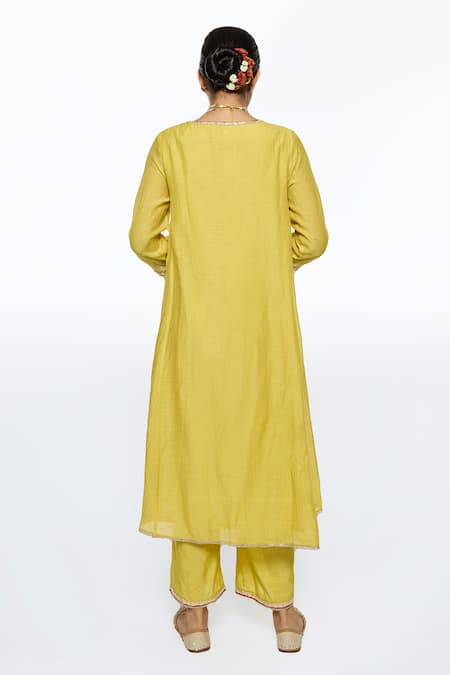 Shop Sinjhar Yellow Tissue, Chanderi, Cotton, Silk Embroidery Split Floral Hand Kurta Set at Aza Fashions Shop_Sinjhar_Yellow Tissue, Chanderi, Cotton, Silk Embroidery Split Floral Hand Kurta Set _at_Aza_Fashions