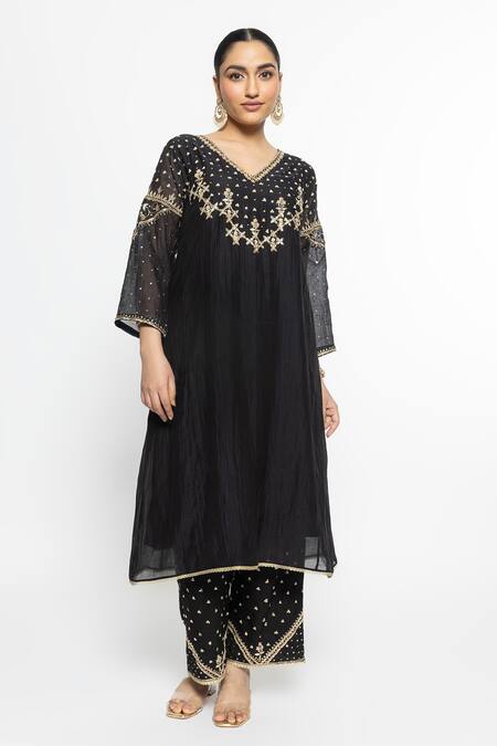 Shop Sinjhar Black Chanderi, , Satin, Kota Doria Bloom Hand Kurta Set Online at Aza Fashions Shop_Sinjhar_Black Chanderi, , Satin, Kota Doria Bloom Hand Kurta Set _Online_at_Aza_Fashions