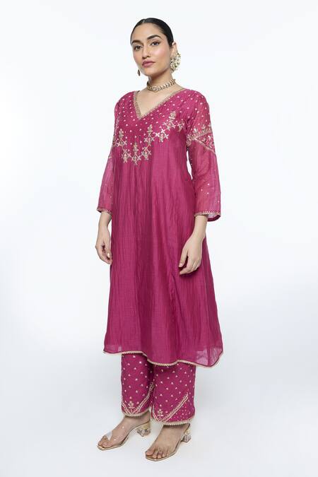 Buy_Sinjhar_Magenta Chanderi, , Satin, Silk, Kota Bloom Hand Kurta Pant Set _Online_at_Aza_Fashions