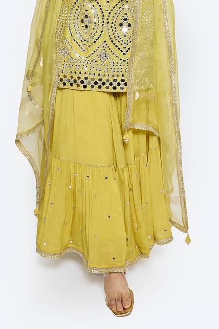 Buy Sinjhar Yellow Chanderi, Cotton, Crepe, Silk Organza Hand Embroidered Kurta Set Online at Aza Fashions Buy_Sinjhar_Yellow Chanderi, Cotton, Crepe, Silk Organza Hand Embroidered Kurta Set _Online_at_Aza_Fashions