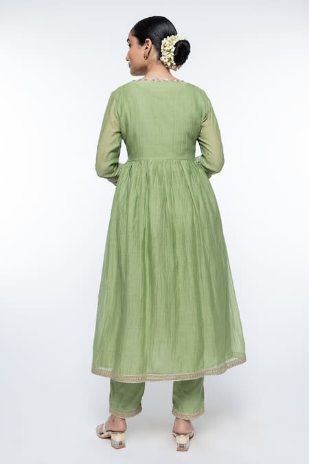 Shop Sinjhar Green Silk Organza, , Silk, Chanderi, Satin Hand Angarkha Set at Aza Fashions Shop_Sinjhar_Green Silk Organza, , Silk, Chanderi, Satin Hand Angarkha Set _at_Aza_Fashions