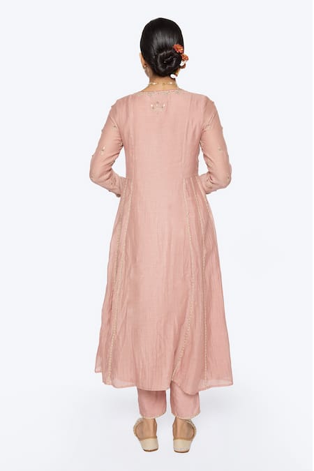 Shop Sinjhar Pink Chanderi, Organza, Cotton, Embroidery Keyhole Hand Anarkali Set at Aza Fashions Shop_Sinjhar_Pink Chanderi, Organza, Cotton, Embroidery Keyhole Hand Anarkali Set _at_Aza_Fashions