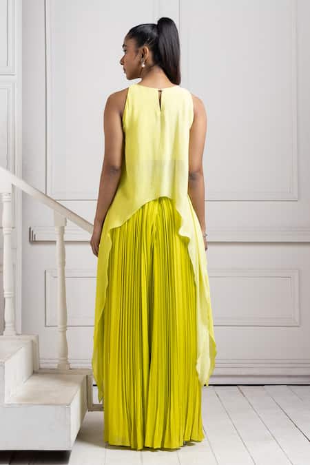 Shop Smriti By Anju Agarwal Green Chiffon Applique Round Neck Blossom Asymmetric Top And Flared Pant at Aza Fashions Shop_Smriti By Anju Agarwal_Green Chiffon Applique Round Neck Blossom Asymmetric Top And Flared Pant _at_Aza_Fashions