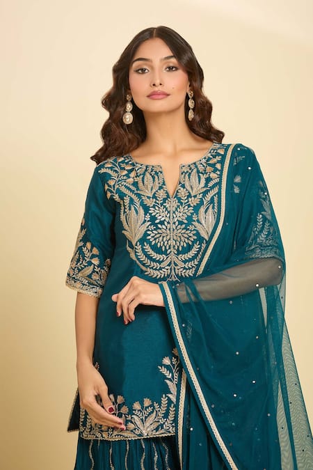 Samyukta Singhania_Blue Cotton, Chiffon Embroidery, Sequins Split Floral Kurta Set With Dupatta _Online_at_Aza_Fashions