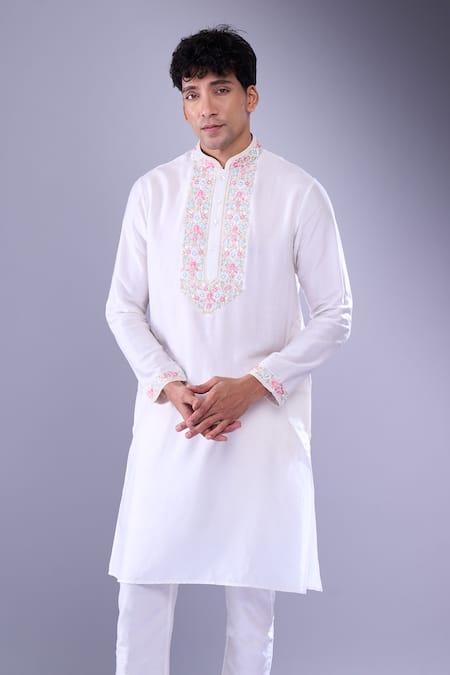Shop Aariyana Couture Ivory Cotton Embroidery Thread Work Kurta Set Online at Aza Fashions Shop_Aariyana Couture_Ivory Cotton Embroidery Thread Work Kurta Set _Online_at_Aza_Fashions