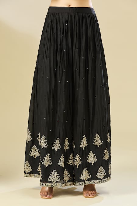 Samyukta Singhania_Black Cotton, Chiffon Zari, Sequins, Embroidery, Floral Kurta Sharara Set _at_Aza_Fashions