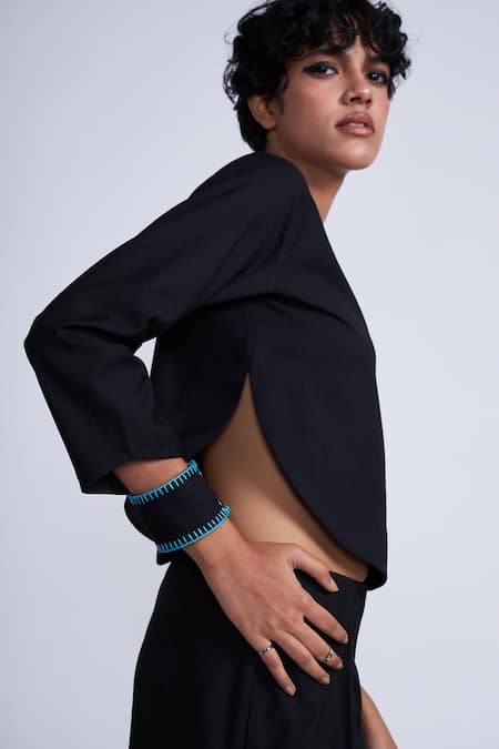 Buy_Advait_Black Polyester, Cotton Collared Curved Hem Crop Top _Online_at_Aza_Fashions
