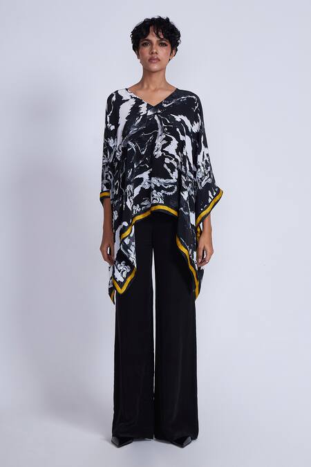 Shop_Advait_Black Crepe Solid Flared Trouser _Online_at_Aza_Fashions