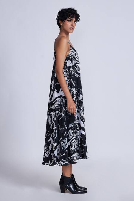 Buy_Advait_Black Crepe Scoop Neck Abstract Printed Midi Dress_Online_at_Aza_Fashions