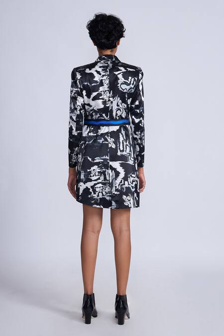 Shop Advait Black Gabardine Collared Asymmetrical Abstract Print Blazer Dress at Aza Fashions Shop_Advait_Black Gabardine Collared Asymmetrical Abstract Print Blazer Dress_at_Aza_Fashions
