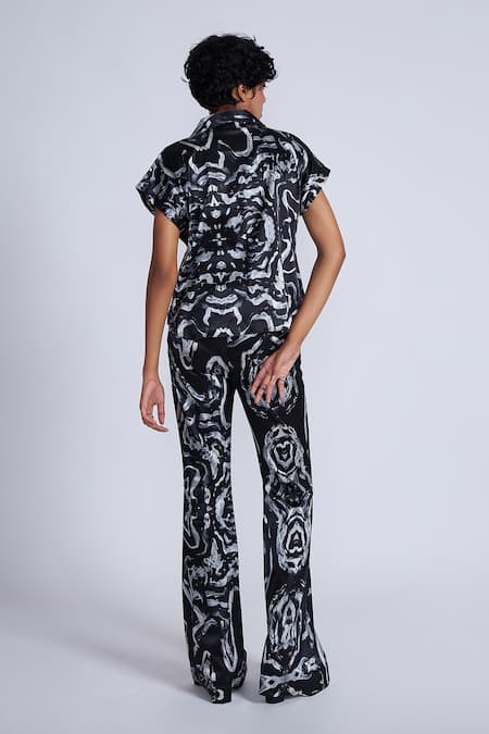 Shop Advait Black Silk V-neck Swirl Print Gajji Shirt at Aza Fashions Shop_Advait_Black Silk V-neck Swirl Print Gajji Shirt _at_Aza_Fashions
