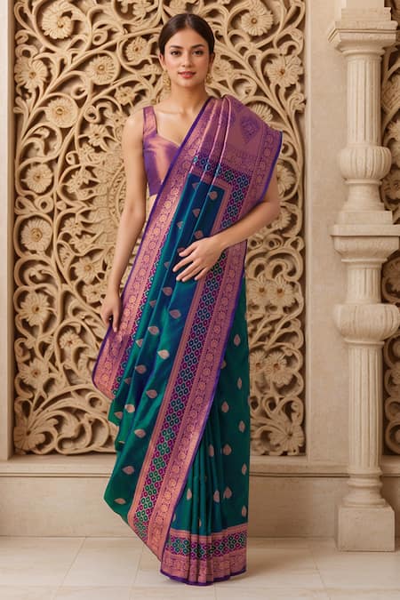 Naintara Bajaj_Purple Silk Embroidery, Zari Asymmetric Paisley Motif Banarasi Saree Set _at_Aza_Fashions
