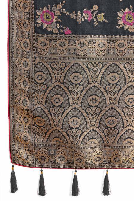 Samyukta Singhania_Black Viscose, Silk Embroidery, Tassels Floral Woven Saree And Sleeveless Blouse_at_Aza_Fashions