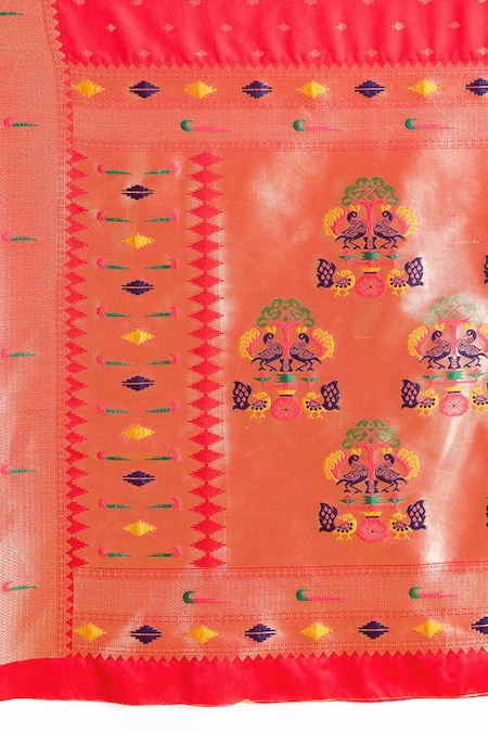 Samyukta Singhania Red Pashmina Embroidery Asymmetric Designer Paithani Silk Woven Saree Set Online at Aza Fashions Samyukta Singhania_Red Pashmina Embroidery Asymmetric Designer Paithani Silk Woven Saree Set_Online_at_Aza_Fashions