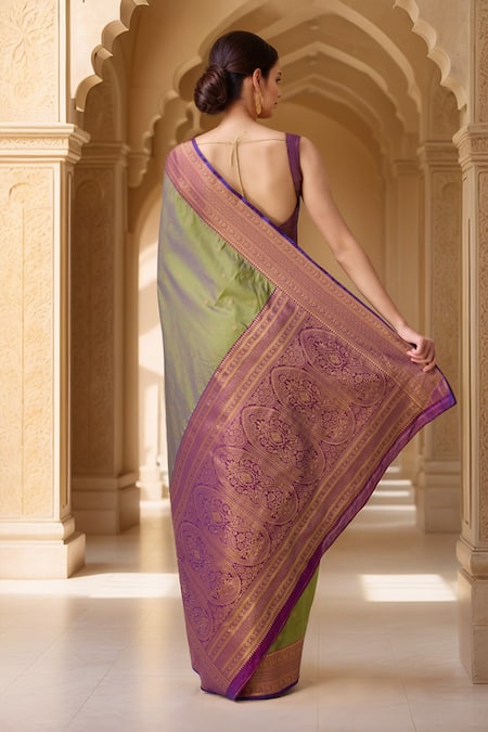 Samyukta Singhania Floral Butta Woven Saree & Blouse 
