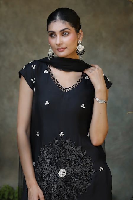 Nitisha Kashyap Official Black Silk, Net Beads, Sequins, Cut Work Embroidered Kurta Set Online at Aza Fashions Nitisha Kashyap Official_Black Silk, Net Beads, Sequins, Cut Work Embroidered Kurta Set _Online_at_Aza_Fashions