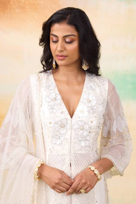 Buy SHASHA GABA Ivory Organza, Net Cut Work, Sequins, Bloom Patchwork Kurta Palazzo Set Buy_SHASHA GABA_Ivory Organza, Net Cut Work, Sequins, Bloom Patchwork Kurta Palazzo Set