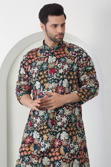 Aham-Vayam Green Cotton Sequins, Embroidery Pushp Kala Kurta Set at Aza Fashions Aham-Vayam_Green Cotton Sequins, Embroidery Pushp Kala Kurta Set _at_Aza_Fashions