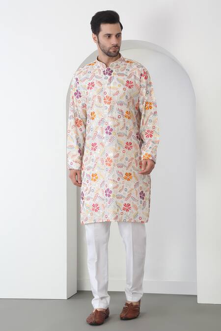 Aham-Vayam_Cream Cotton Sequins, Embroidery Pushp Tyohar Kurta Set _Online_at_Aza_Fashions