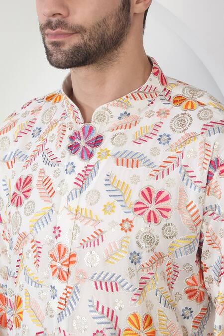 Shop_Aham-Vayam_Cream Cotton Sequins, Embroidery Pushp Tyohar Kurta Set _Online_at_Aza_Fashions