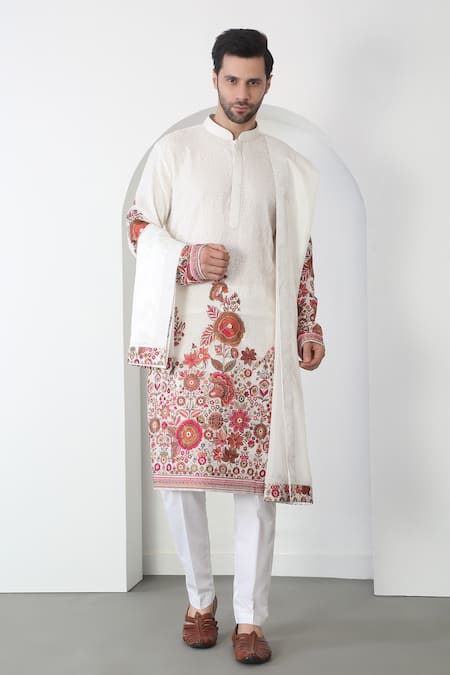 Buy Aham-Vayam White Cotton Embroidery Floral Thread Kurta Set Online at Aza Fashions Buy_Aham-Vayam_White Cotton Embroidery Floral Thread Kurta Set _Online_at_Aza_Fashions