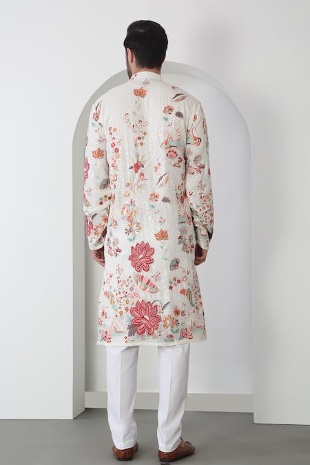 Aham-Vayam Floral Embroidered Kurta Set 