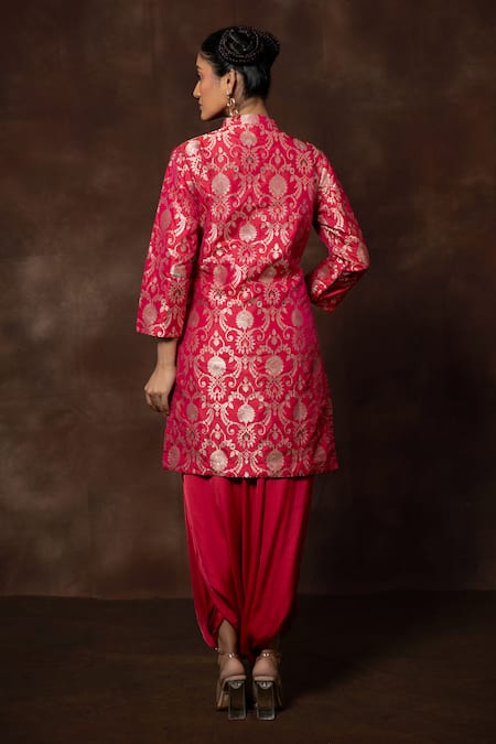 Vishwa By Pinki Sinha X AZA Floral Banarasi Silk Kurta & Dhoti Pant Set 