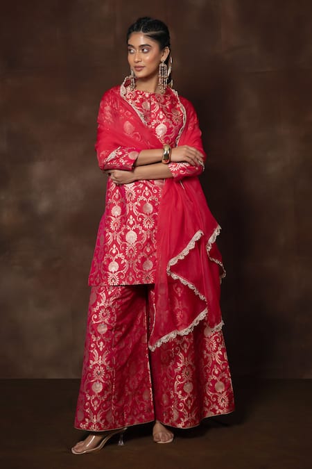 Buy_Vishwa By Pinki Sinha X AZA_Pink Brocade, Silk Embroidery, Zari Round Floral Banarasi Kurta Sharara Set 