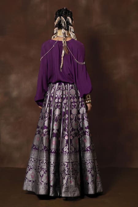 Vishwa By Pinki Sinha X AZA Purple Silk Embroidery V-neck Floral Banarasi Lehenga And Top Set Online at Aza Fashions Vishwa By Pinki Sinha X AZA_Purple Silk Embroidery V-neck Floral Banarasi Lehenga And Top Set _Online_at_Aza_Fashions