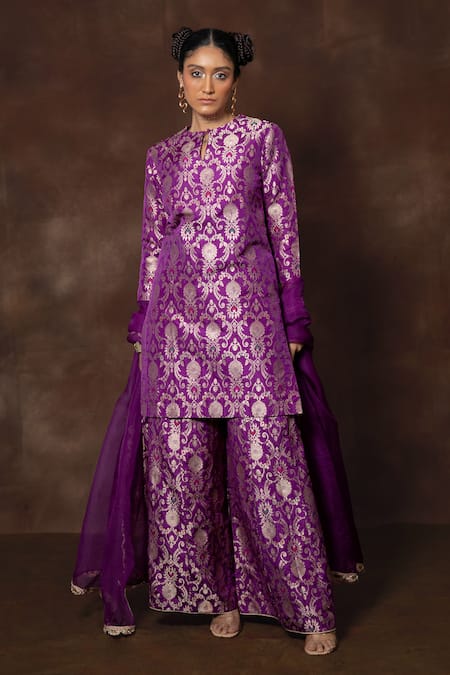 Vishwa By Pinki Sinha X AZA_Purple Brocade, Silk Embroidery Keyhole Neck Banarasi Kurta Sharara Set _Online_at_Aza_Fashions