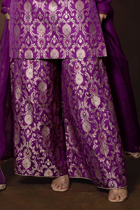 Buy_Vishwa By Pinki Sinha X AZA_Purple Brocade, Silk Embroidery Keyhole Neck Banarasi Kurta Sharara Set _Online_at_Aza_Fashions
