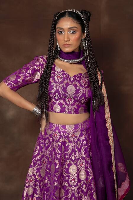 Vishwa By Pinki Sinha X AZA_Purple Silk Embroidery Polo Collar Floral Banarasi Lehenga Set _at_Aza_Fashions