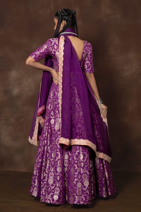 Vishwa By Pinki Sinha X AZA_Purple Silk Embroidery Polo Collar Floral Banarasi Lehenga Set _Online_at_Aza_Fashions