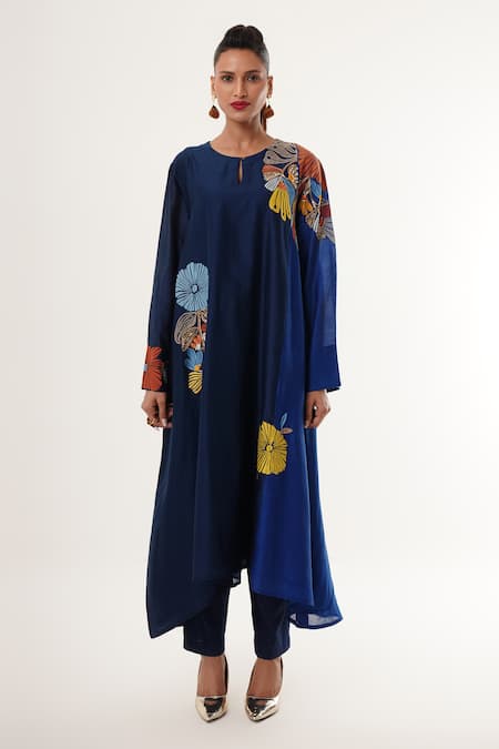 Shop_Jajaabor_Blue Cotton, Silk, Linen Embroidery Round Neck Floral Kurta Set _Online_at_Aza_Fashions