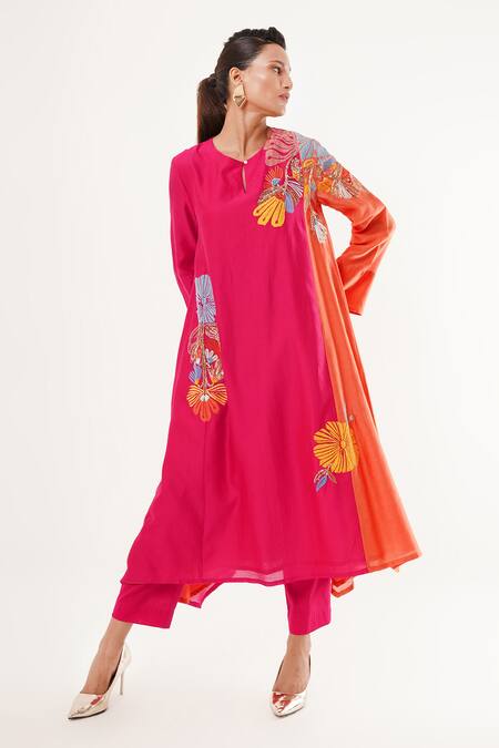 Jajaabor_Pink Cotton, Silk, Linen Sequins, Embroidery Round Neck Floral Kurta And Pant Set _Online_at_Aza_Fashions