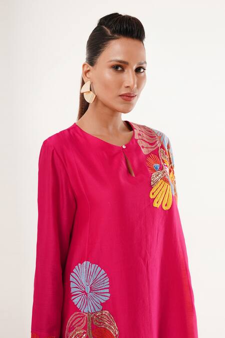 Jajaabor_Pink Cotton, Silk, Linen Sequins, Embroidery Round Neck Floral Kurta And Pant Set _at_Aza_Fashions