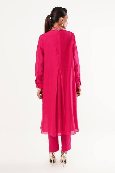 Jajaabor Floral Cutwork Pink Kurta & Pant Set 