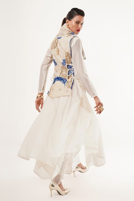 Jajaabor Floral Embroidered Angarkha Kurta Set 