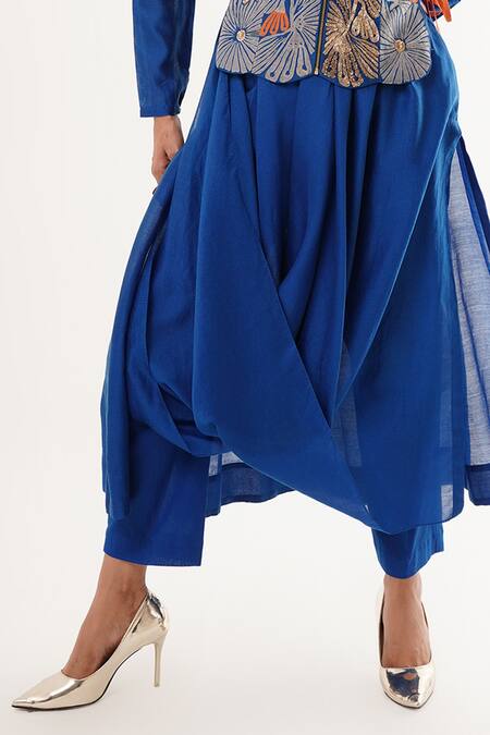 Shop_Jajaabor_Blue Tissue, Cotton, Silk, Linen, Chanderi Floral Embroidered Kurta Set _Online_at_Aza_Fashions