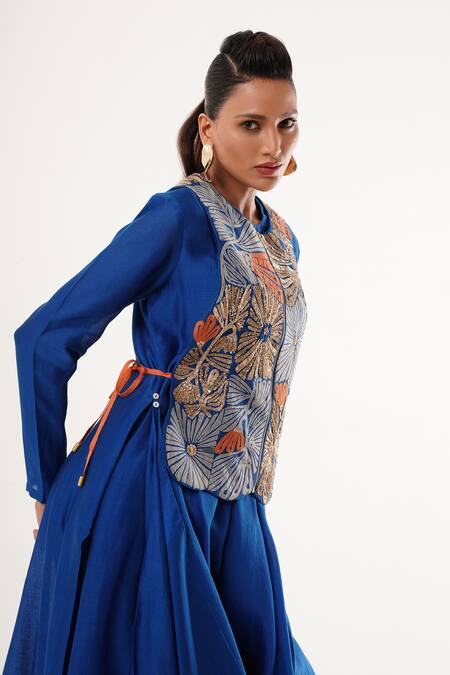 Jajaabor_Blue Tissue, Cotton, Silk, Linen, Chanderi Floral Embroidered Kurta Set _at_Aza_Fashions