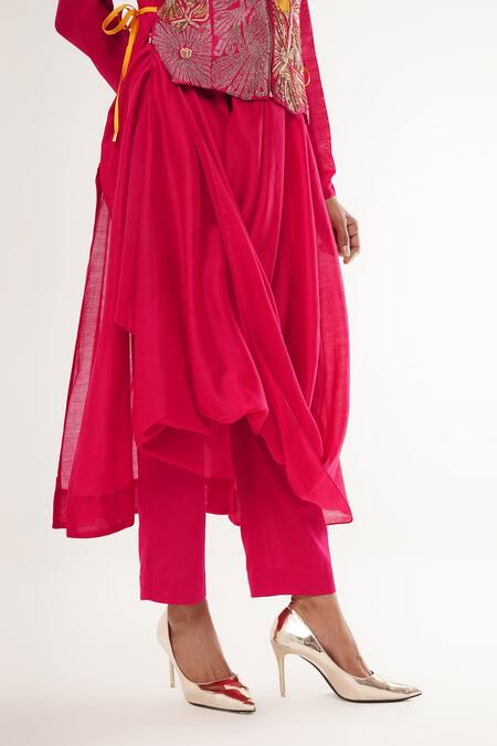 Jajaabor_Pink Silk, Cotton, Tissue Applique, Embroidery Round Floral Draped Kurta Set _Online_at_Aza_Fashions